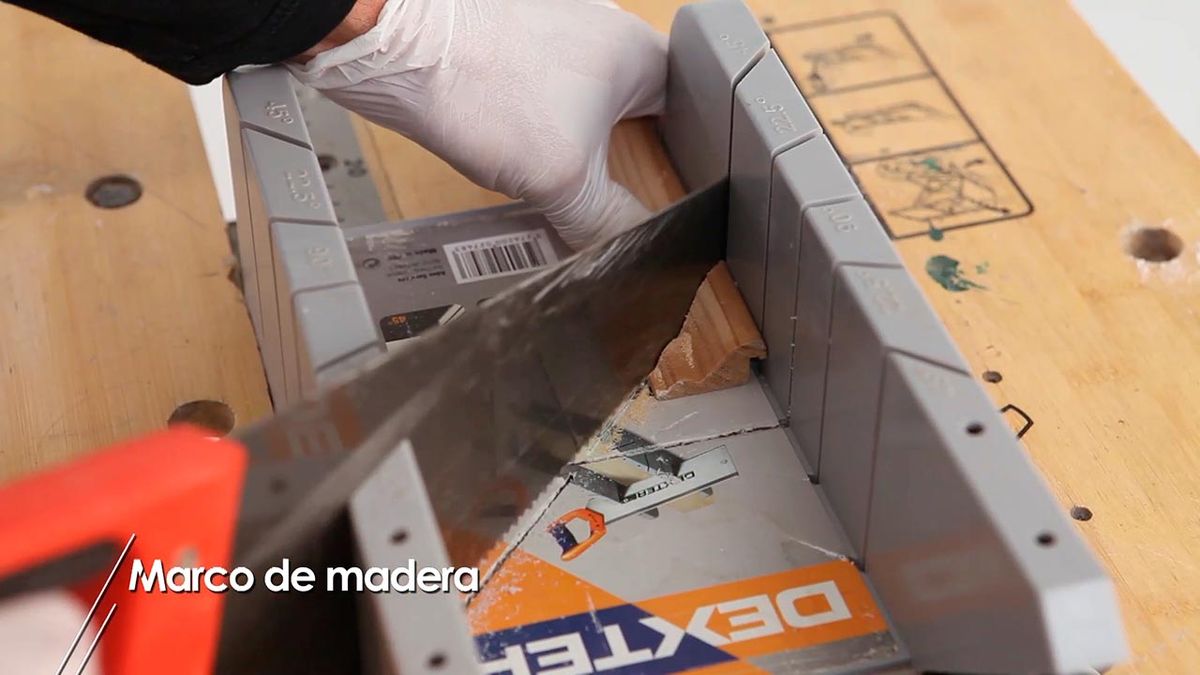 Como hacer un marco de madera con listones paso 1