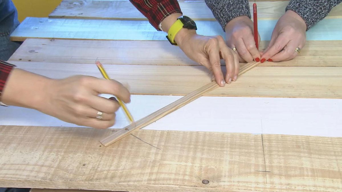 Deco764 Cocina rustica acogedora reloj madera sin obra paso 5