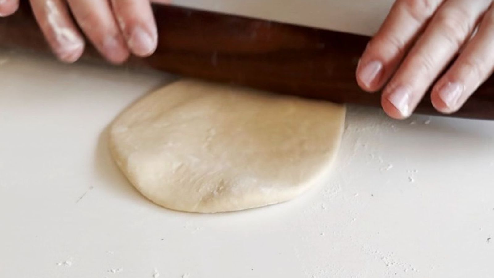 Masa casera para empanadillas argentinas Masa casera para empanadillas argentinas