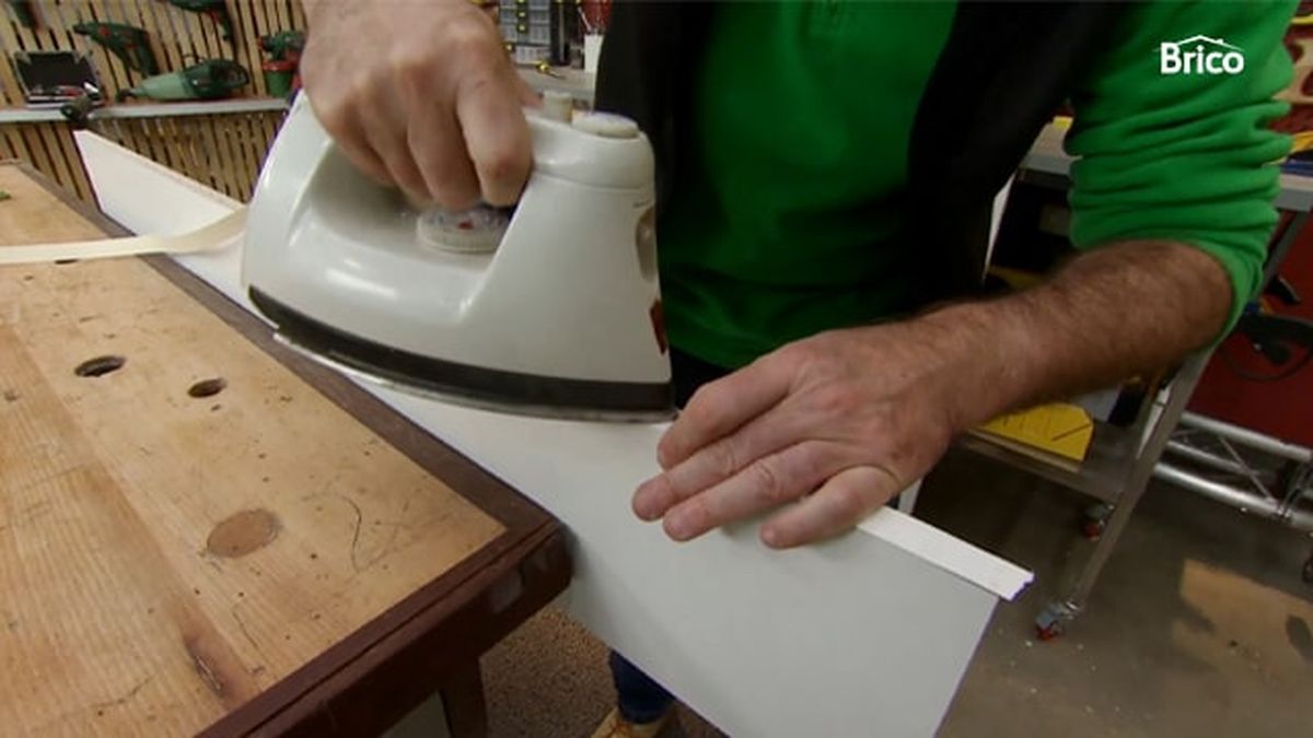 Cómo hacer un escritorio abatible paso 2