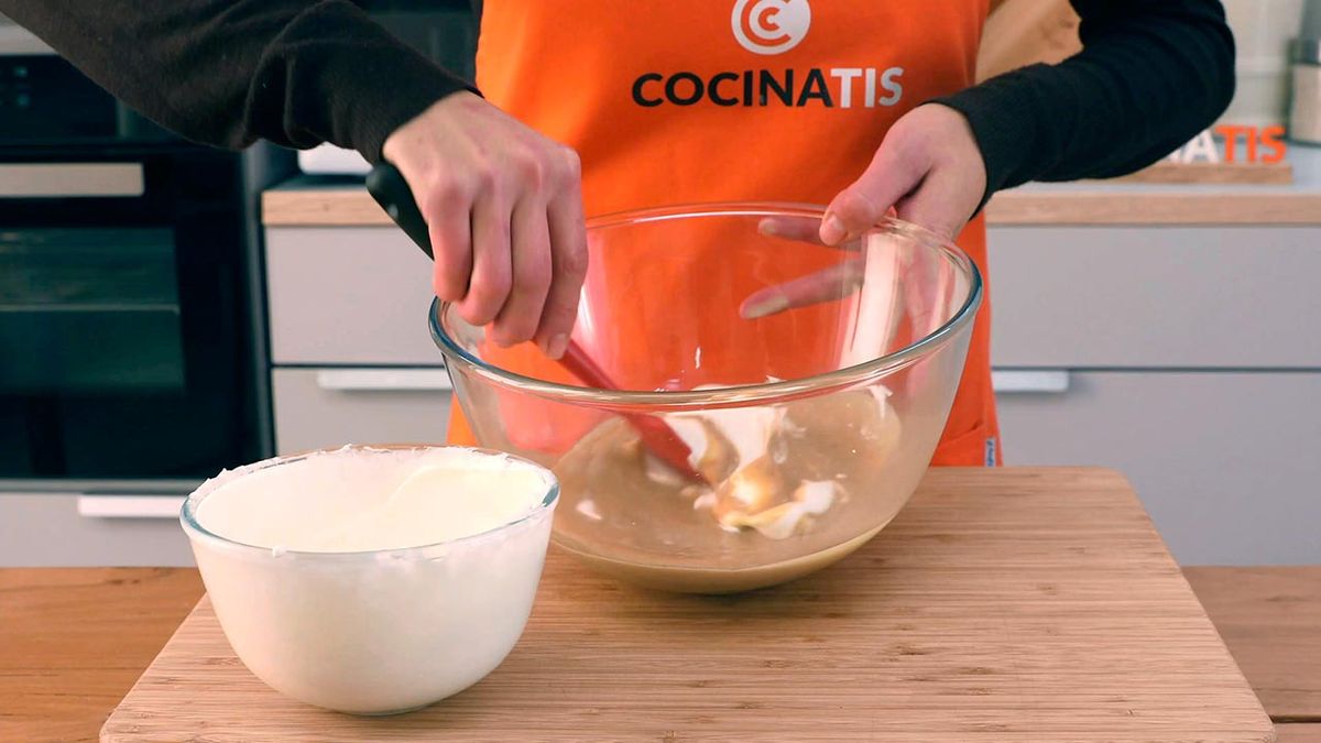 Receta de tarta mousse de turrón  paso 4