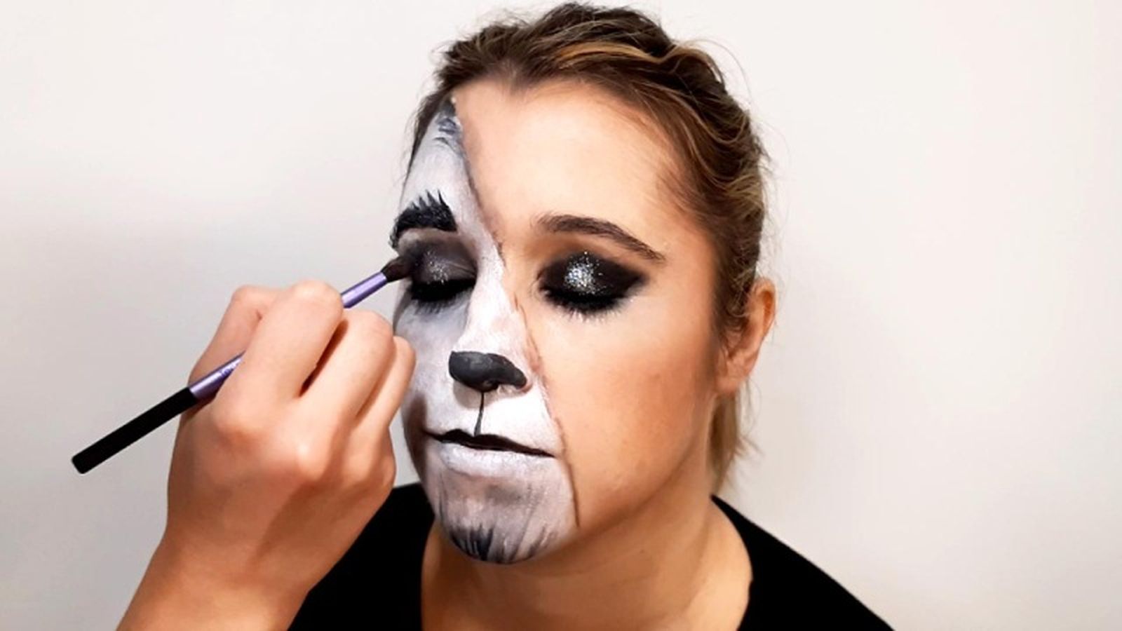 Cómo hacer el maquillaje de Caperucita y el Lobo - paso 8 Cómo hacer el maquillaje de Caperucita y el Lobo - paso 8
