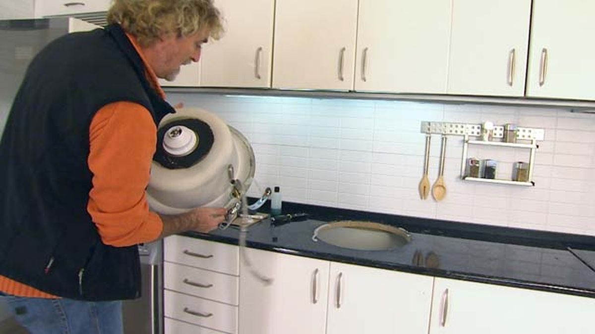 Cómo cambiar el fregadero paso 3