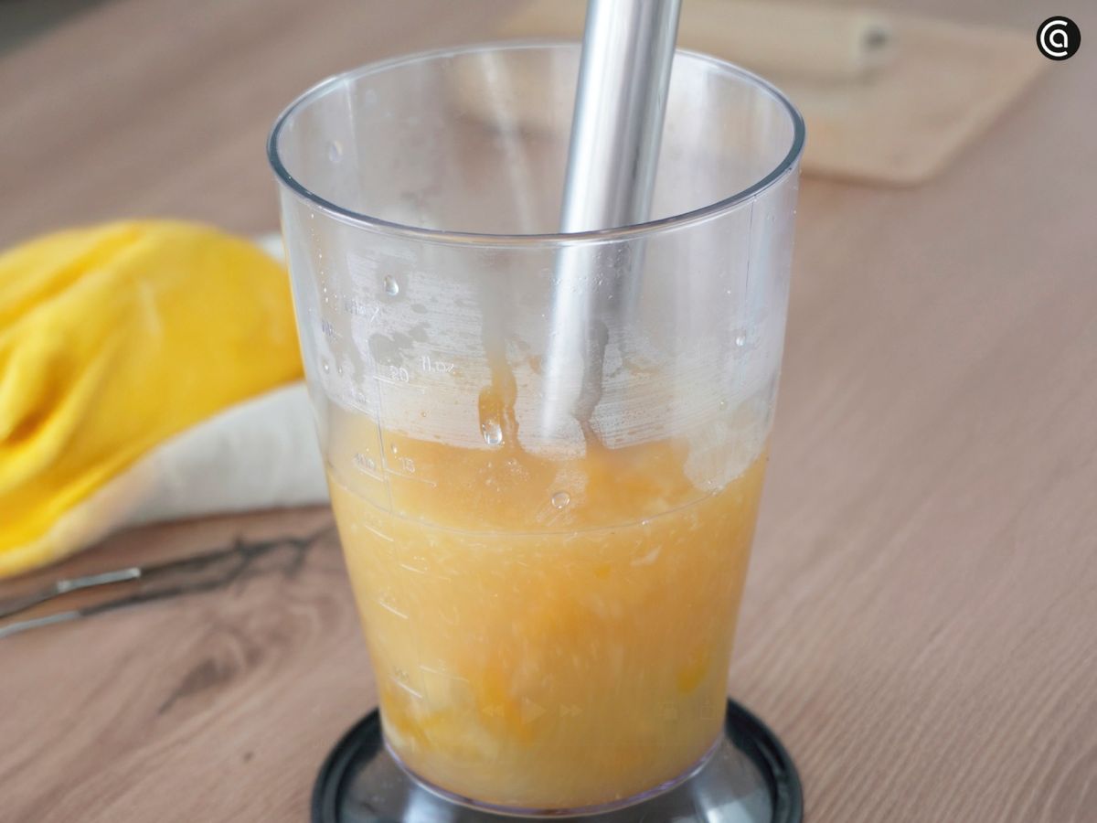 Tritura la mezcla hasta obtener una textura suave