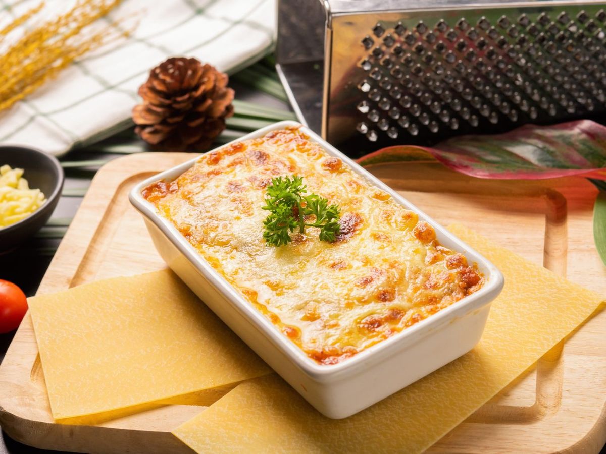 La mozzarella es una de las variedades más utilizadas para pizzas y lasaña de carne