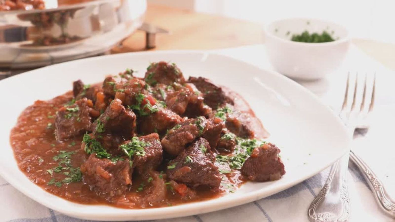 Gulash o goulash húngaro, un guiso de carne tradicional