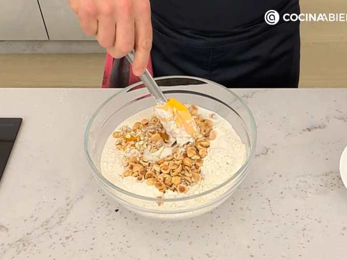 Mezcla los ingredientes y deja que repose