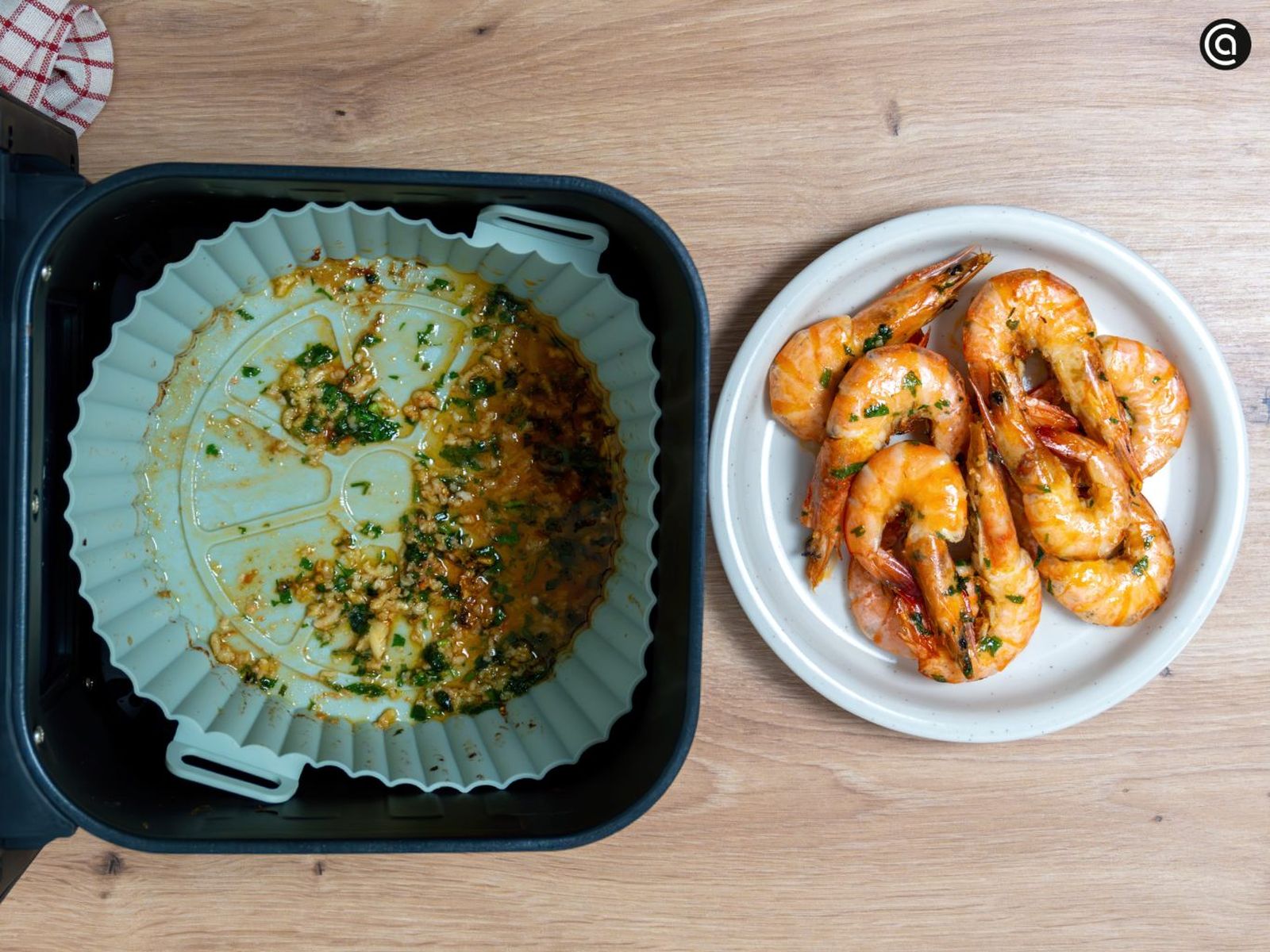 Conserva el jugo de los langostinos en freidora de aire