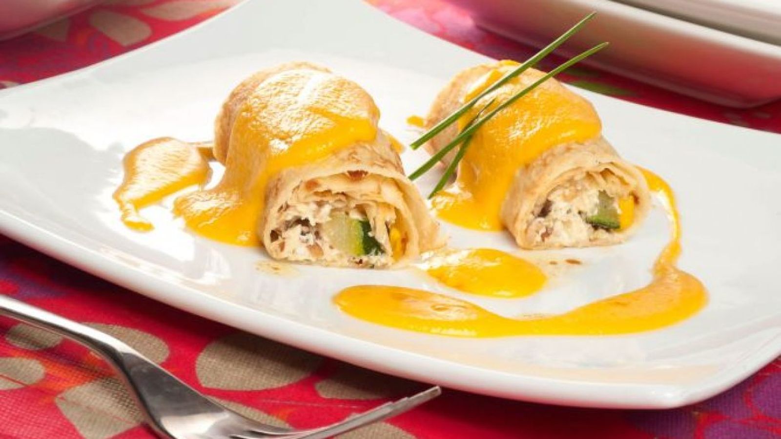 Crepes de pollo y verduras para los niños