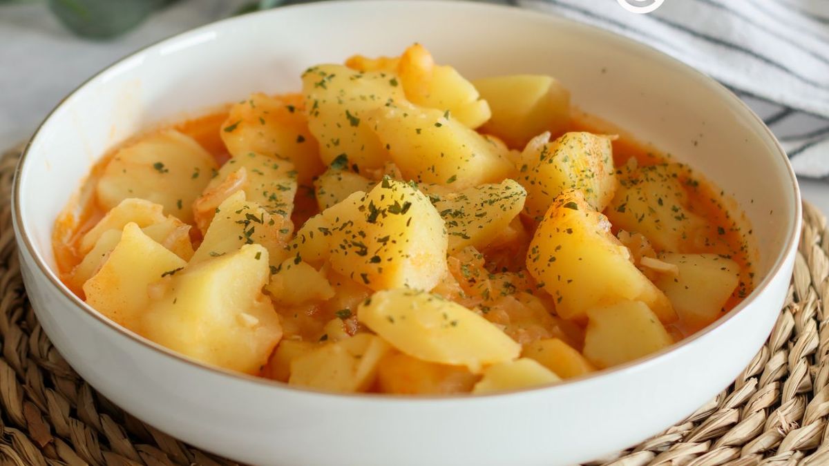 Plato de patatas viudas