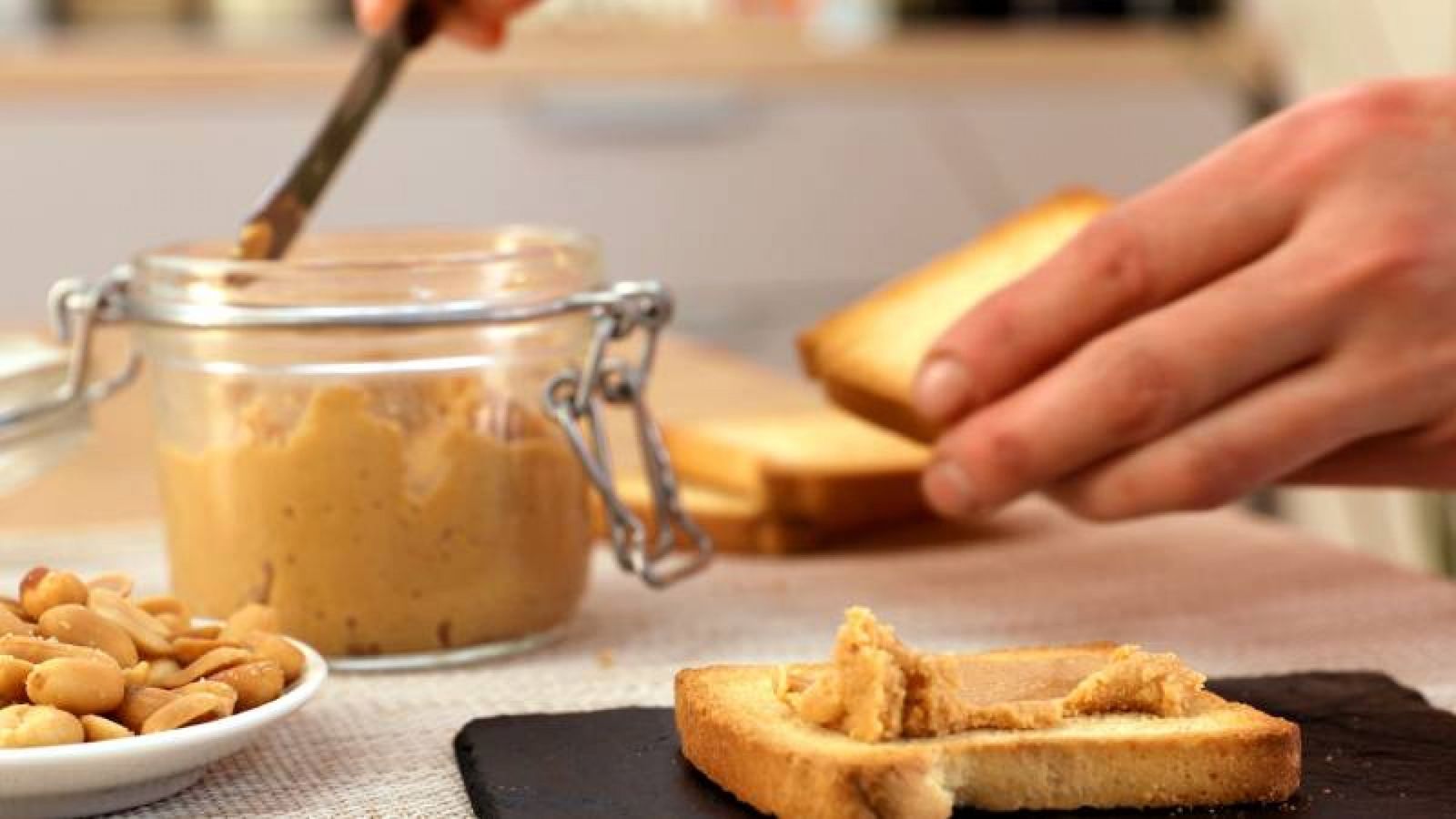 Crema de cacahuete casera paso 3 Crema de cacahuete casera paso 3