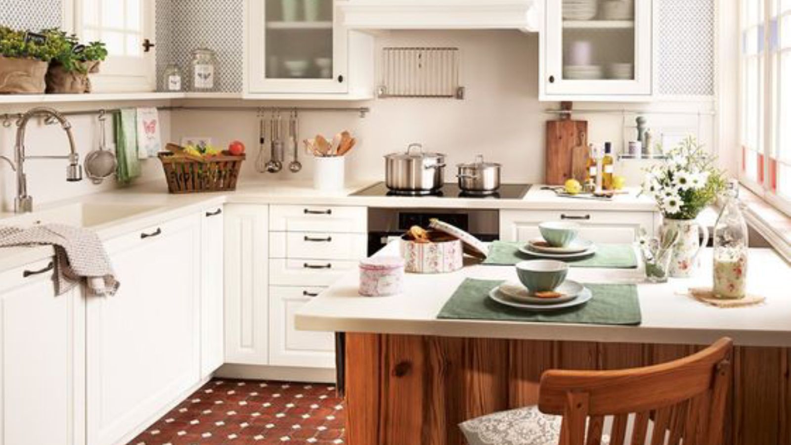 cocina pequena cuadrada