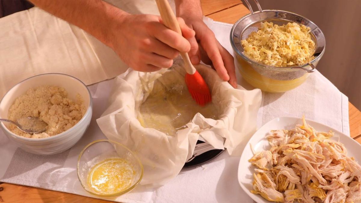 pastela de pollo con almendras  paso 4