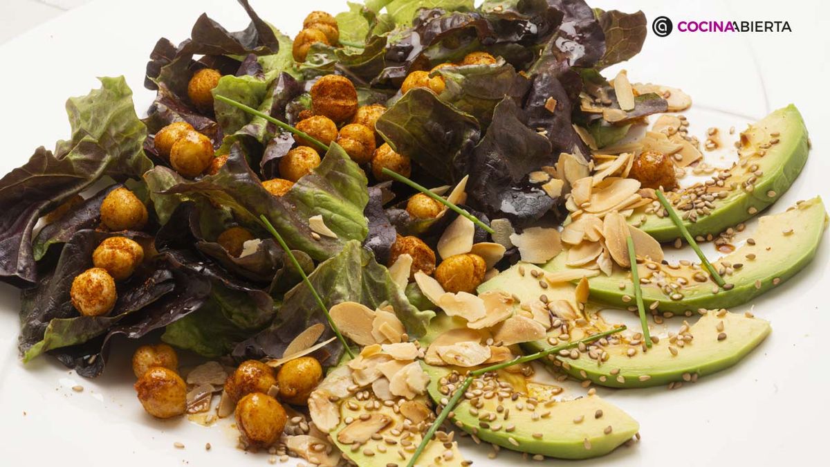 Ensalada de garbanzos fritos