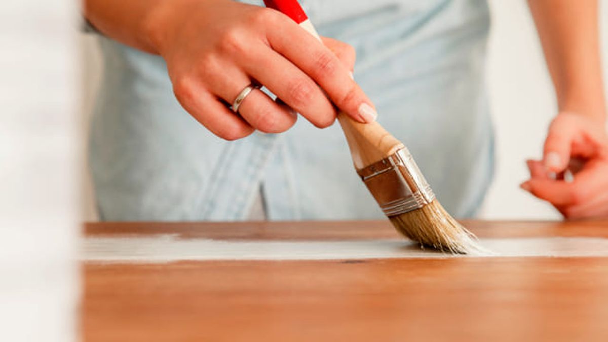 como lacar un mueble en blanco 4