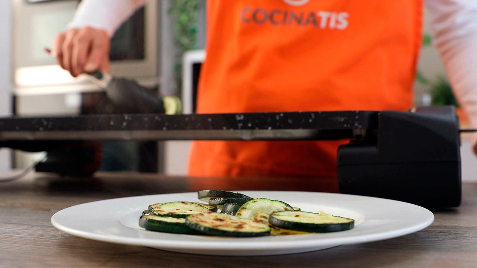 Receta de entrecot a la plancha con rösti de patata y calabacín paso 5 Receta de entrecot a la plancha con rösti de patata y calabacín paso 5