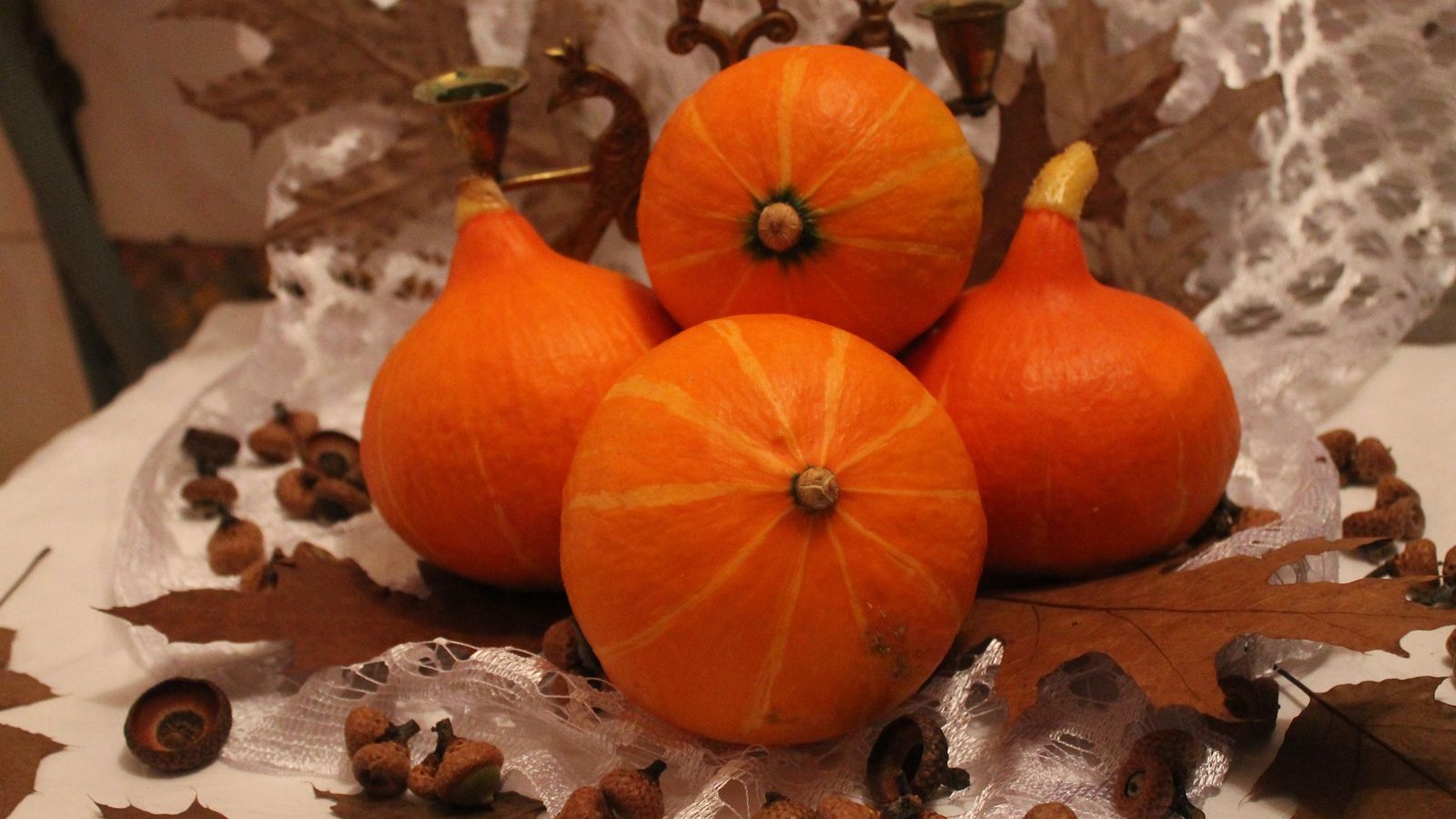 Utiliza textiles de cocina con temática Halloween