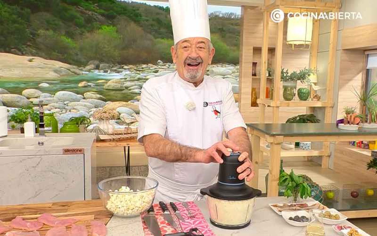 Karlos Arguiñano tritura las palomitas de maíz