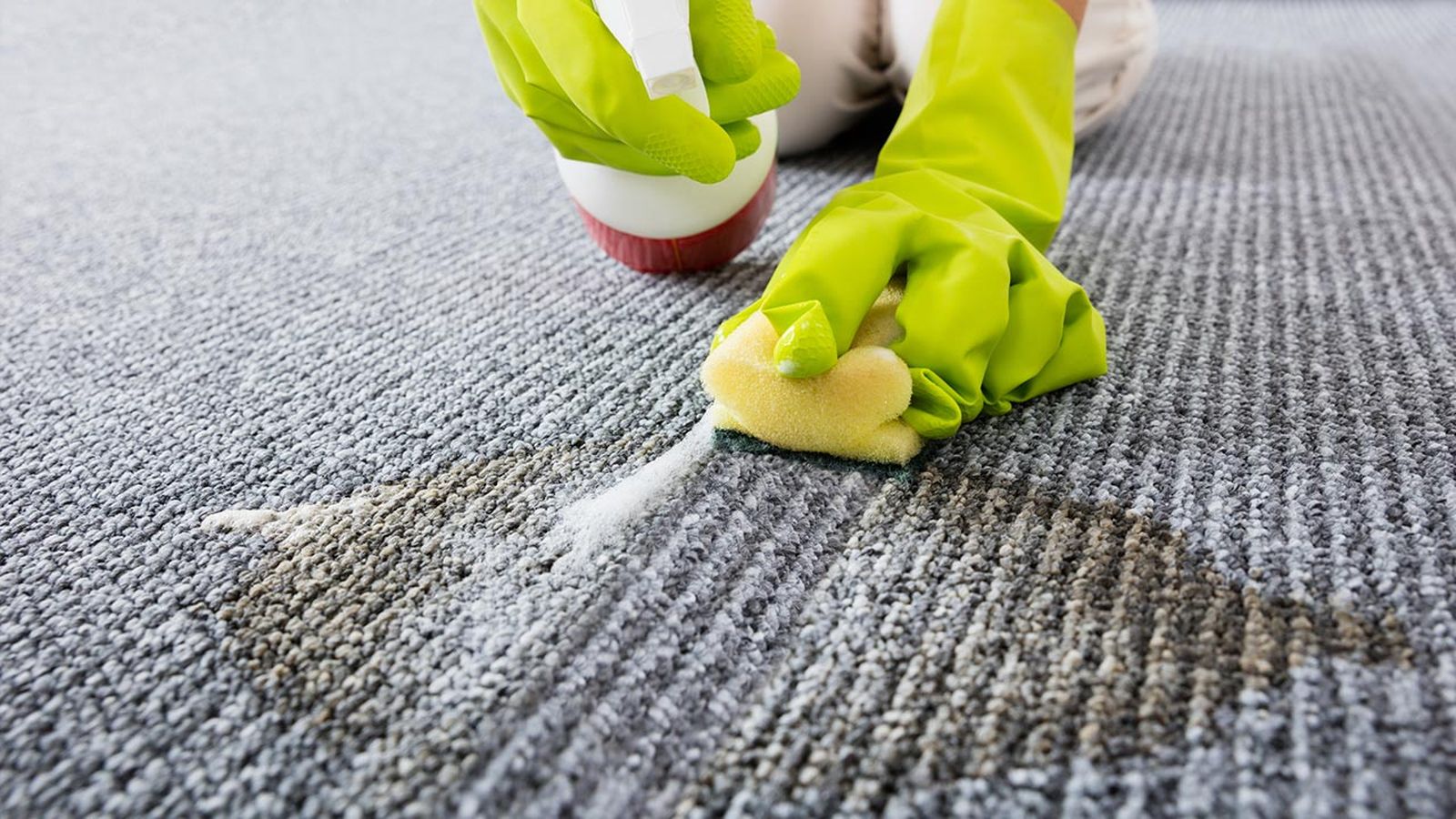 como limpiar las moquetas alfombras con amoniaco liquido en casa