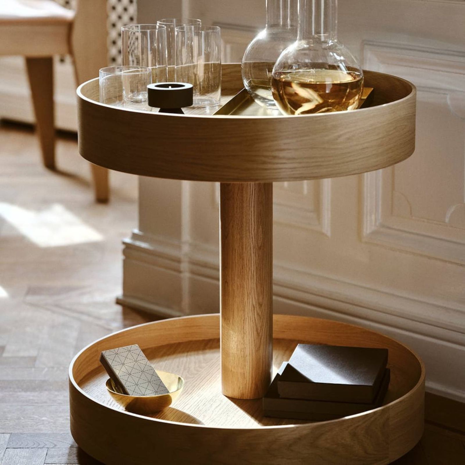 Este innovador mueble forma parte de la colección STOCKHOLM 2025. Este innovador mueble forma parte de la colección STOCKHOLM 2025.