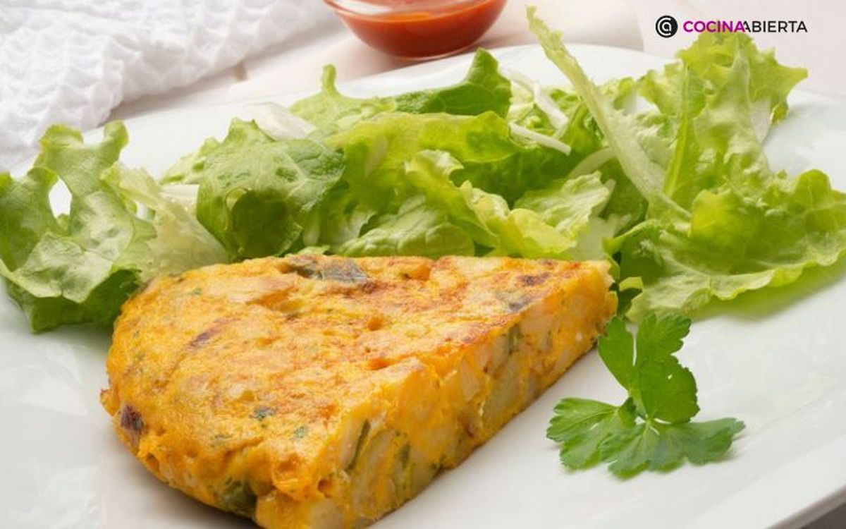 La harina de garbanzos sustituye al huevo en las tortillas