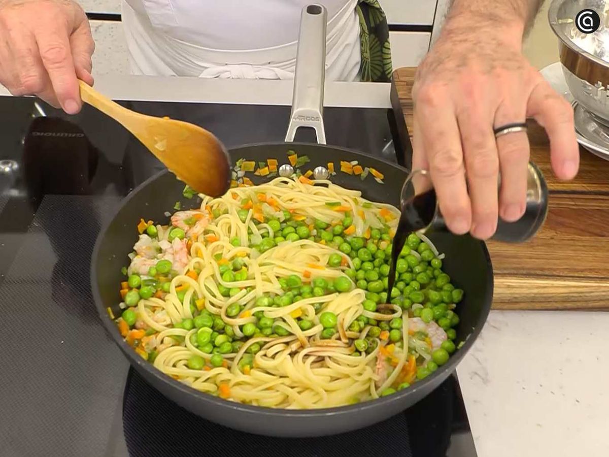 Incorpora la salsa de soja