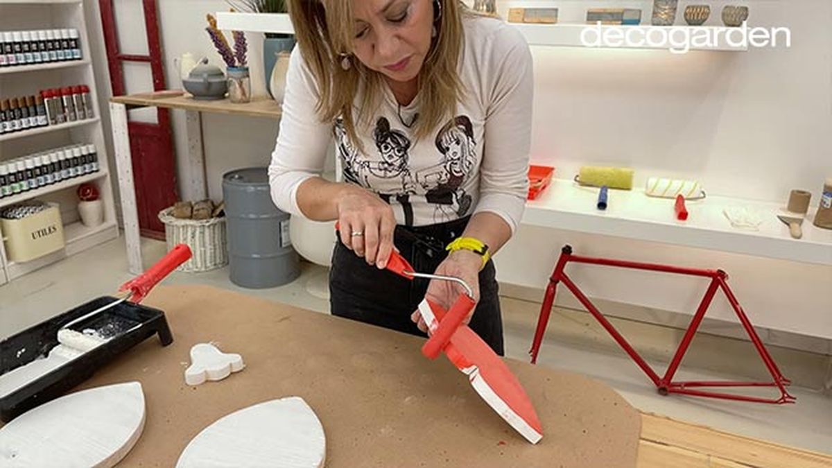 como hacer un movil decorativo madera paso 7