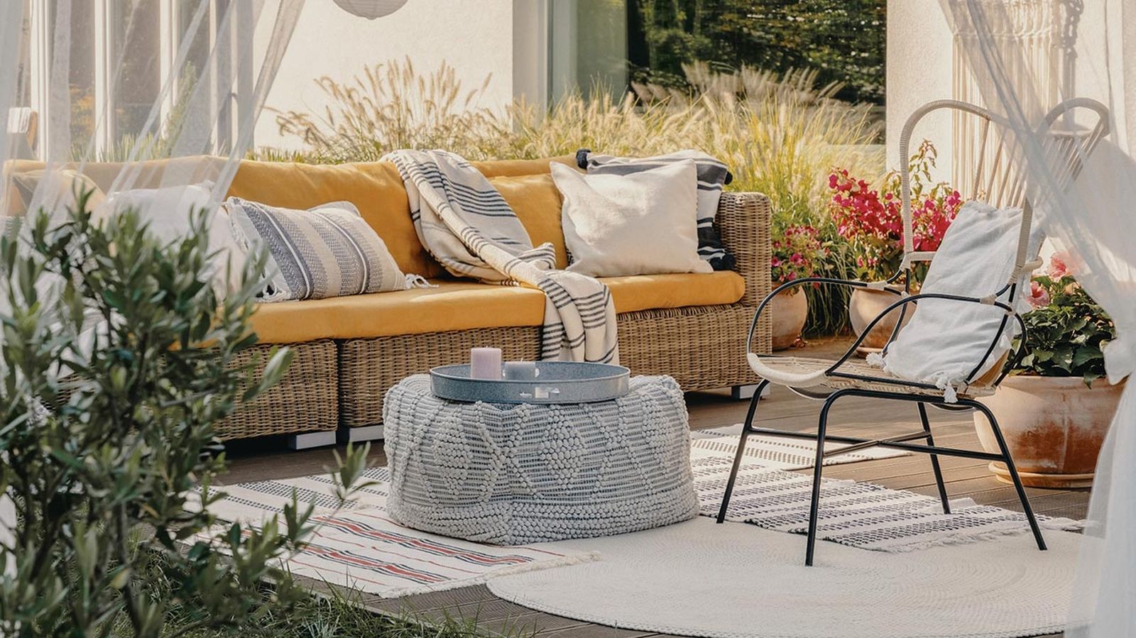 Tendencias en muebles de exterior que querrás tener en tu terraza o jardín 1 Tendencias en muebles de exterior que querrás tener en tu terraza o jardín 1