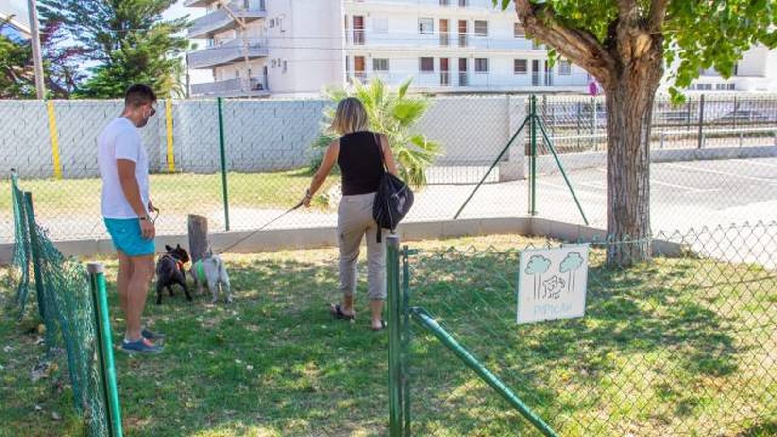 Camping dogfriendly admite mascotas Sanguli Salou Tarragona pipi can Camping dogfriendly admite mascotas Sanguli Salou Tarragona pipi can