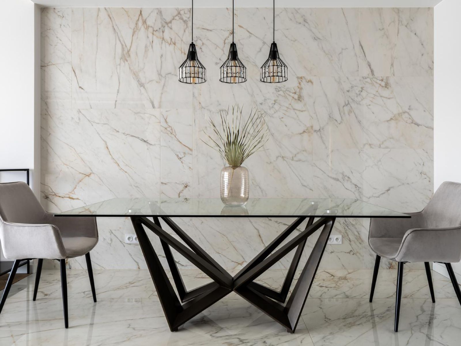 Comedor de estilo industrial ecléctico.