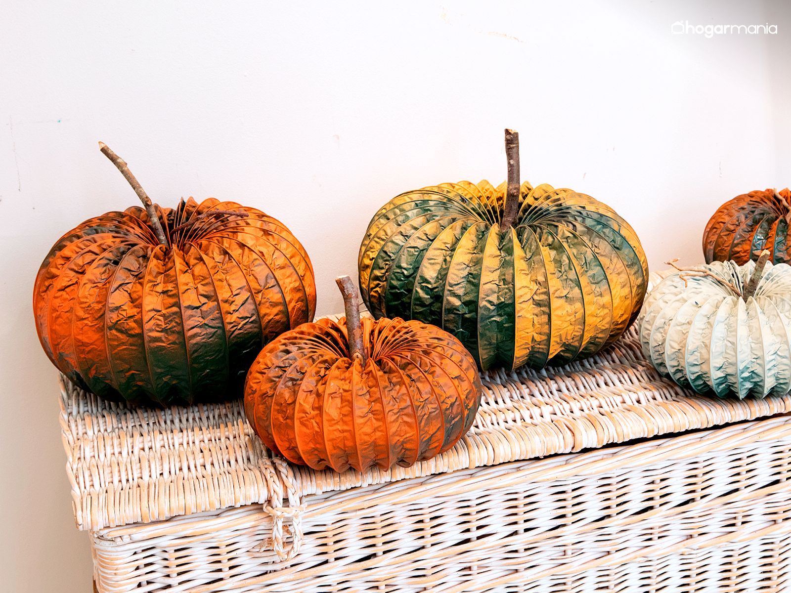 Calabaza decorativa con tubo de ventilación