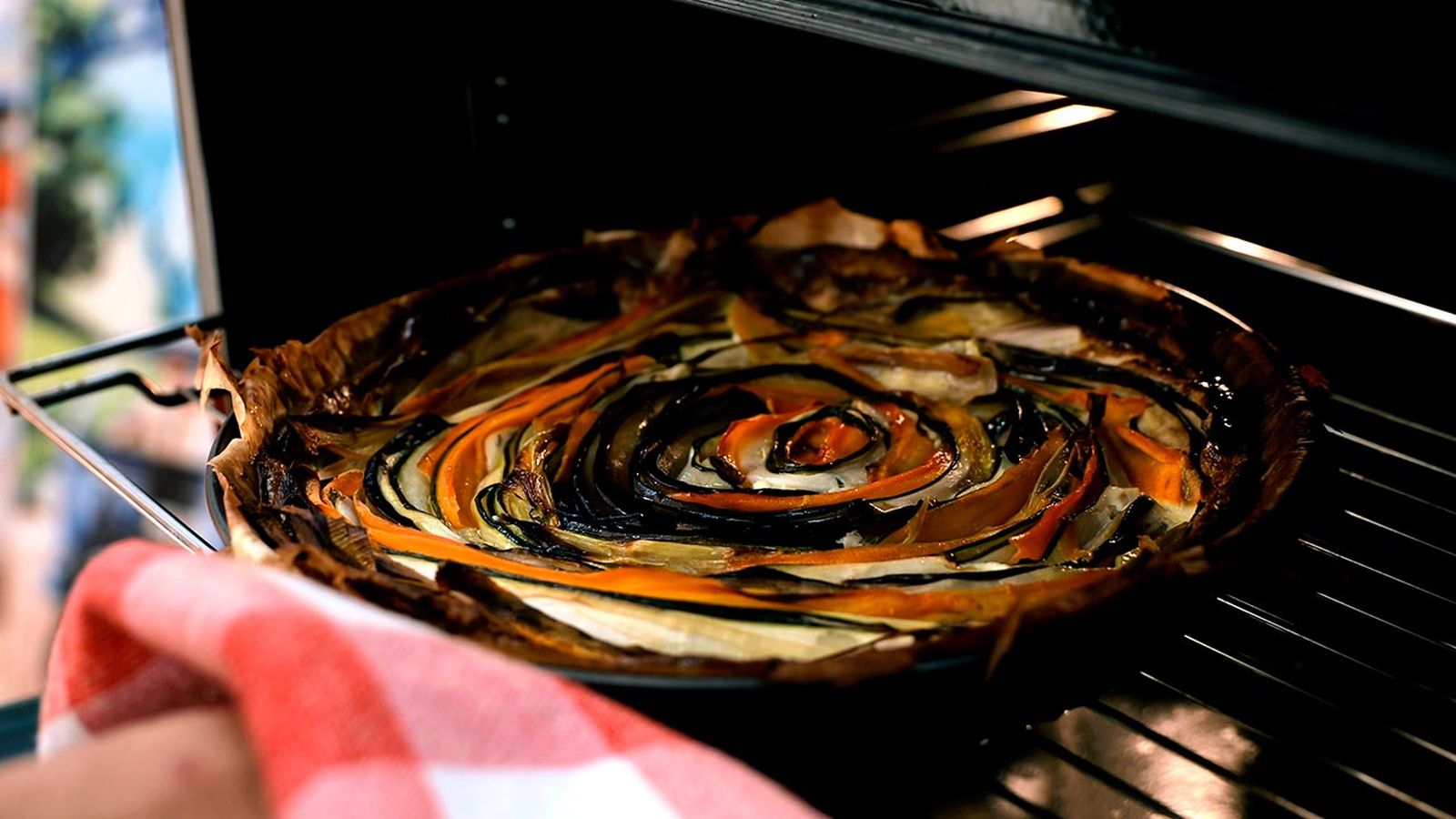 Receta de tarta de verduras en espiral paso 6 Receta de tarta de verduras en espiral paso 6