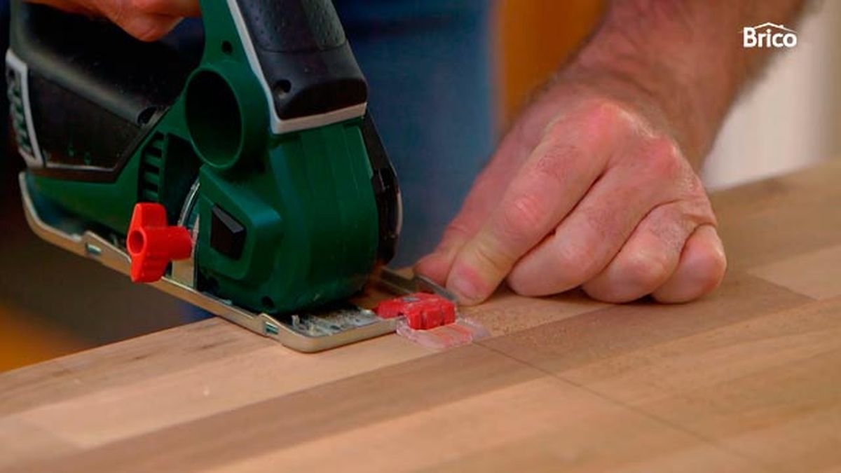 Instalar encimera de cocina de madera paso 2