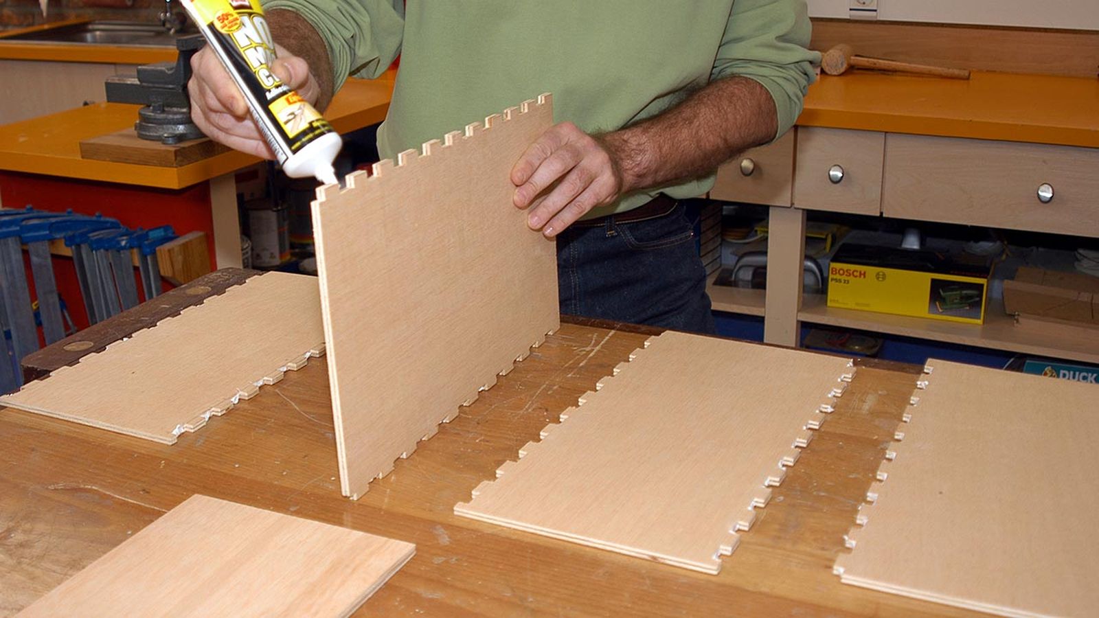 Cómo hacer una caja de magia paso 5