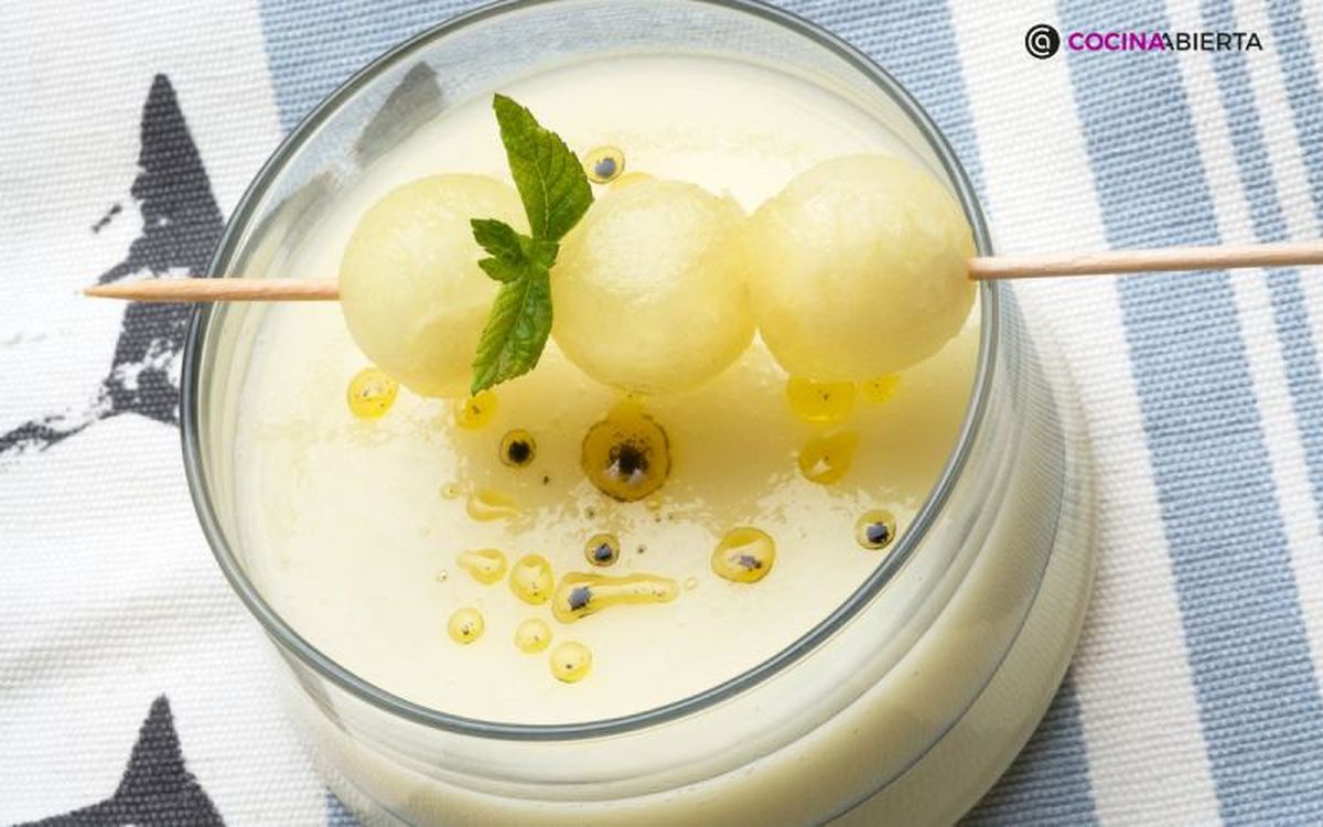 Eva Arguiñano nos propone una sopa de melón con aroma de vainilla
