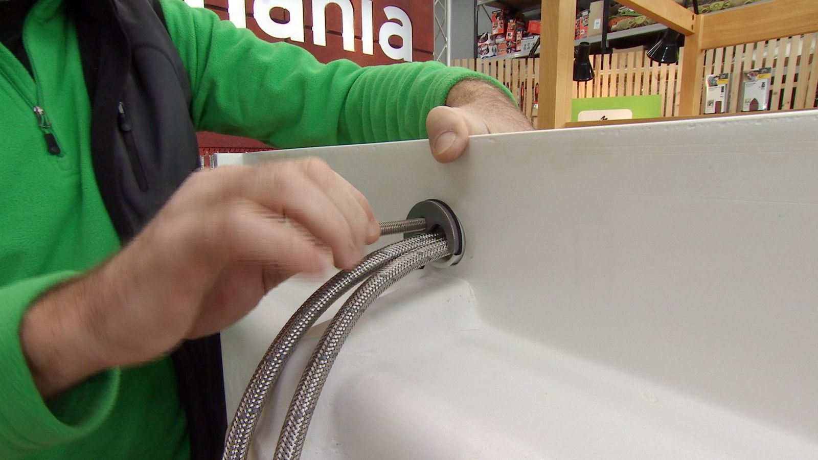 Mecanismo de ahorro de agua paso 3