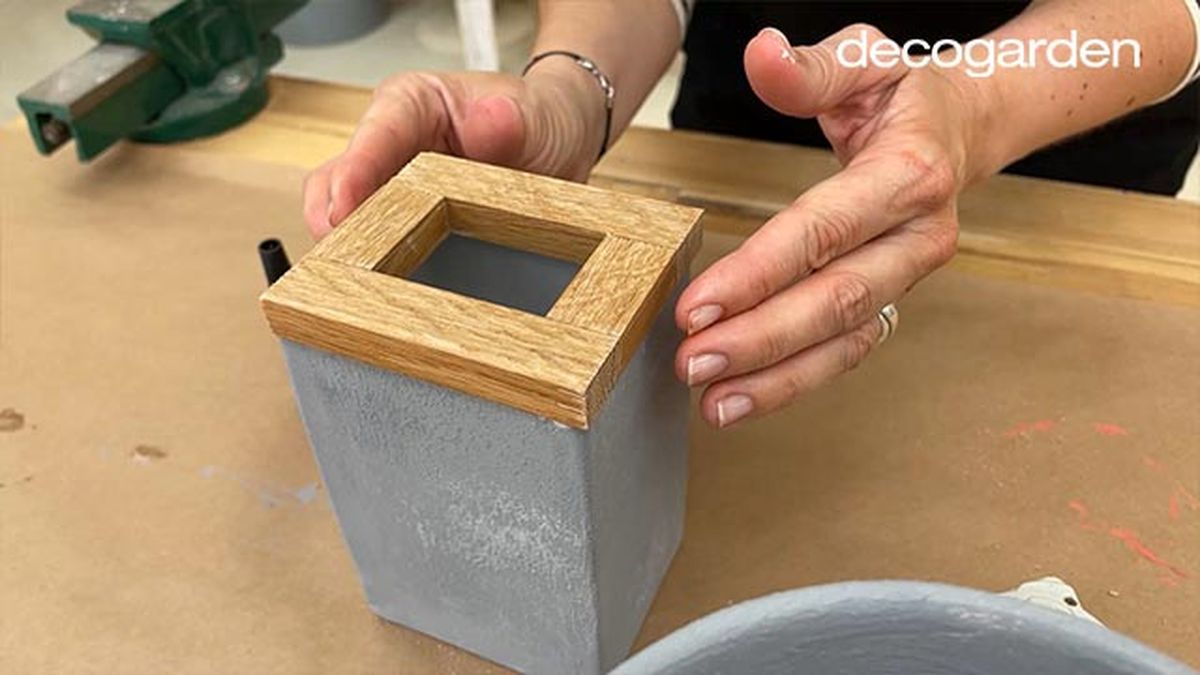 pintar jarrones con bicarbonato paso 11