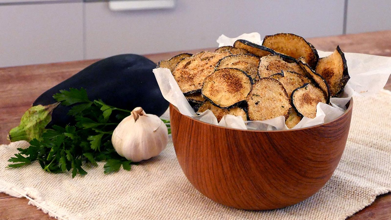 Receta de berenjena crujiente ¡al horno! (chips de berenjena)
