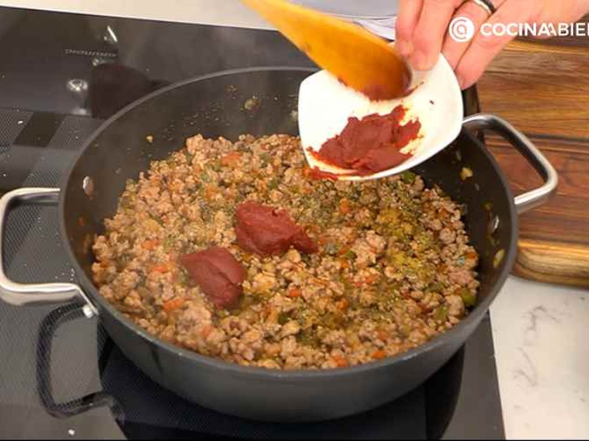 Incorpora la carne picada