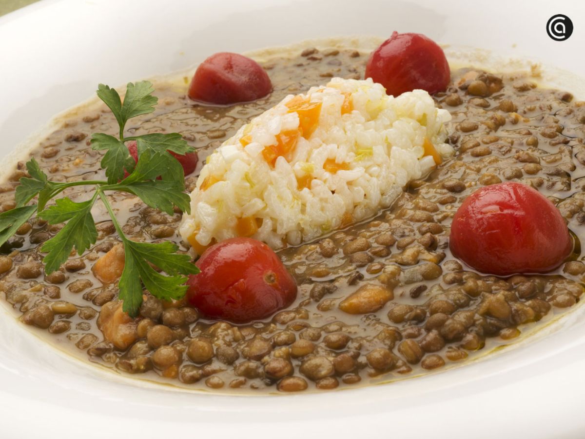 Un plato de cuchara completo y reconfortante, ideal para los días de frío.
