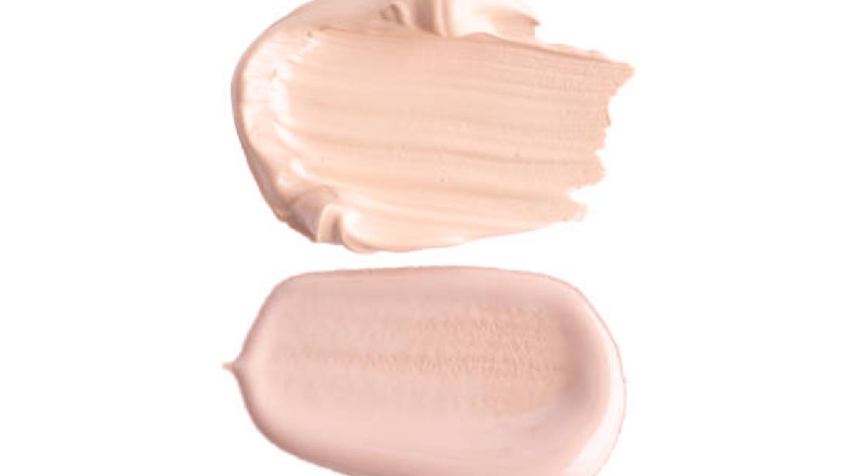 Puedes combinar ambas cremas en tu rostro