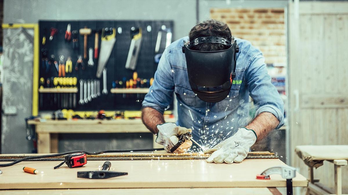 Como hacer un botellero de ferralla paso 4