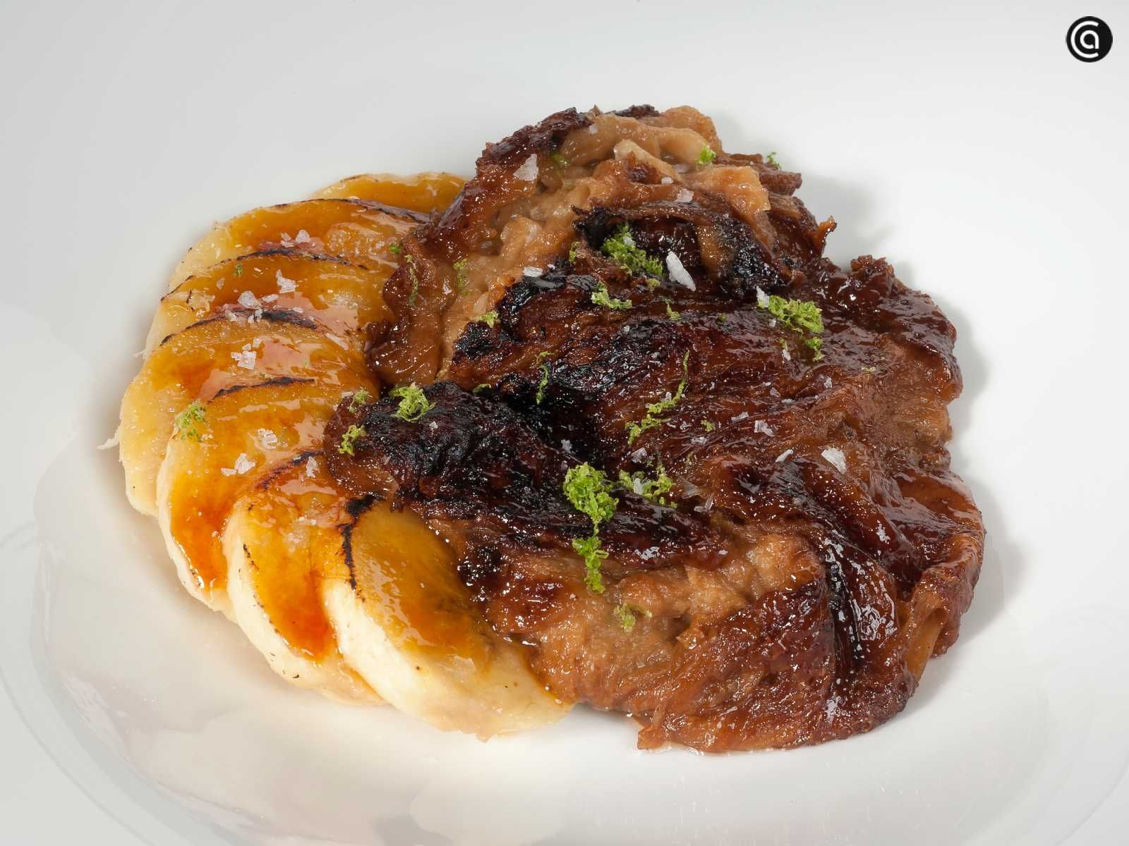 Torrijas de croissant con café