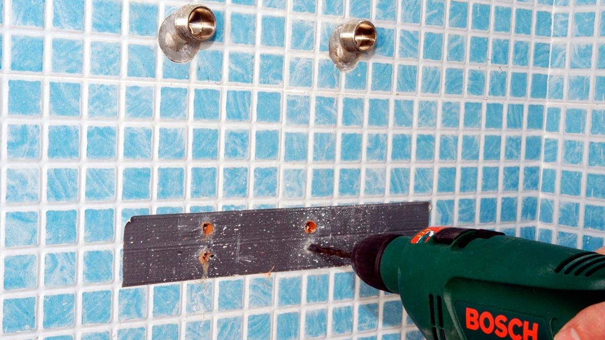 Columna de ducha con mampara paso 4