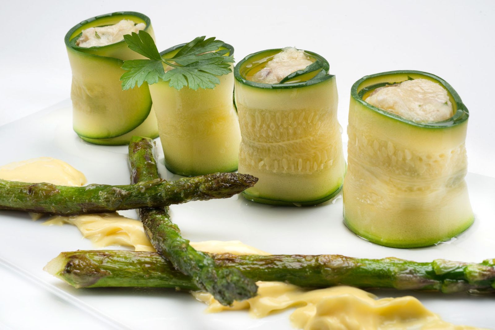 5626 1 Calabacines rellenos con esparragos verdes (1011) xl