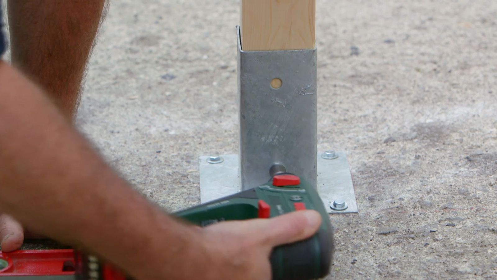 Cómo hacer una cubierta de exterior paso 6 Cómo hacer una cubierta de exterior paso 6