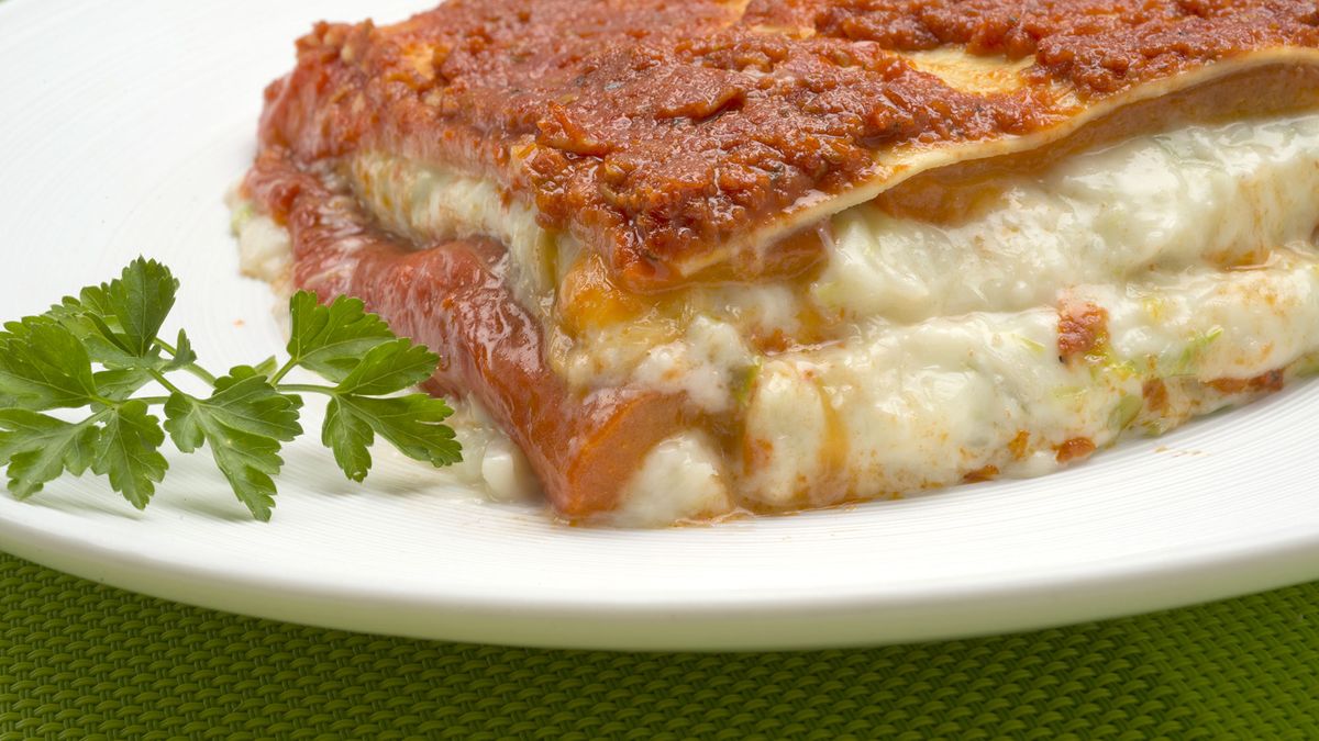 Lasaña de bacalao y pimientos morrones