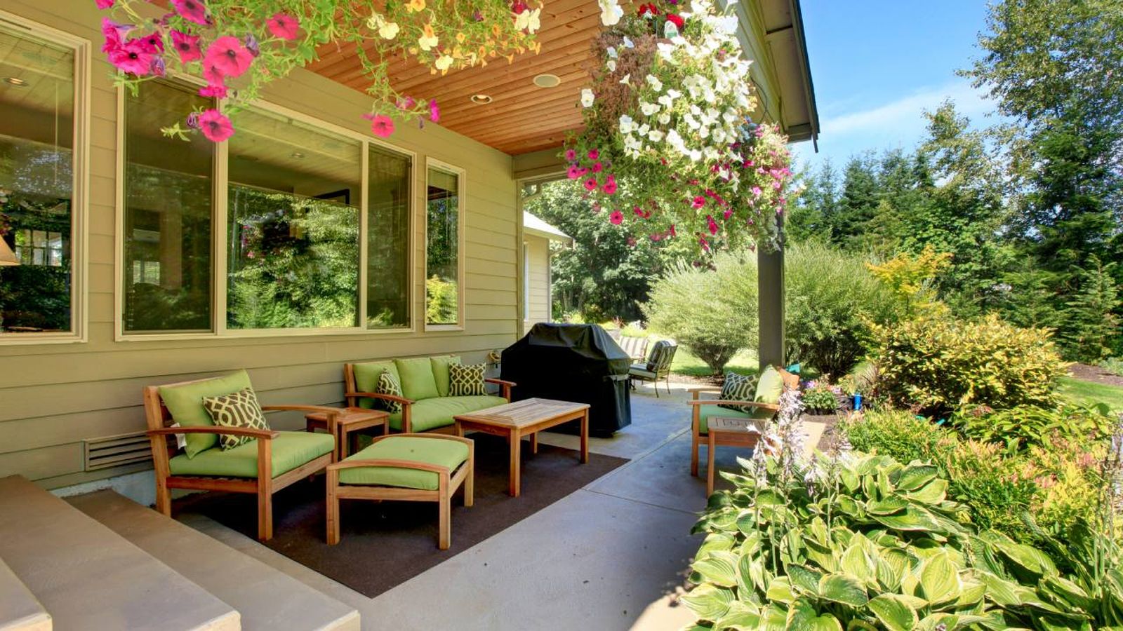 decorar exterior primavera verano