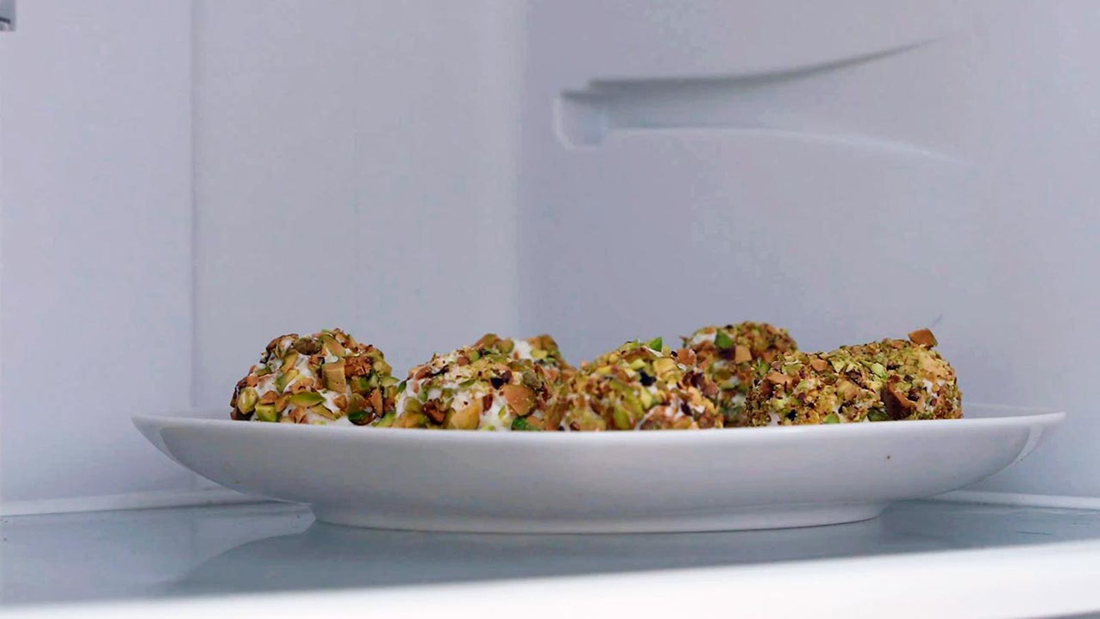 Bombones salados de queso y pistachos paso 5 Bombones salados de queso y pistachos paso 5