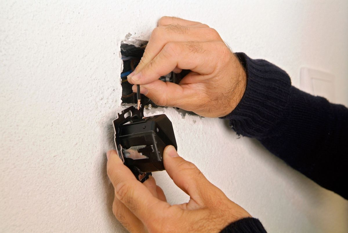 Interruptor detector de movimiento empotrado paso 6